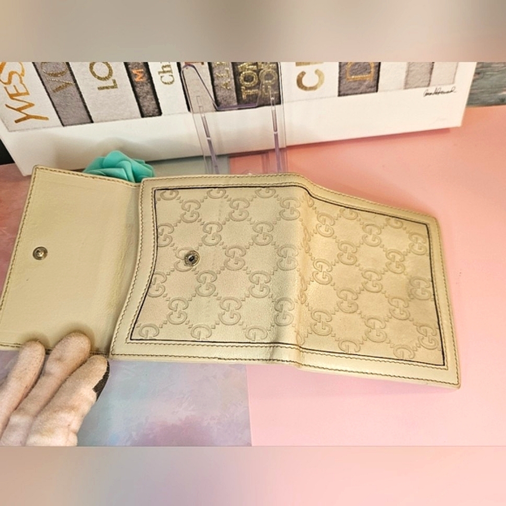 🌟Gucci Guccissima Leather Bifold Vintage Cream Wallet  🤍 - Picture 7 of 16